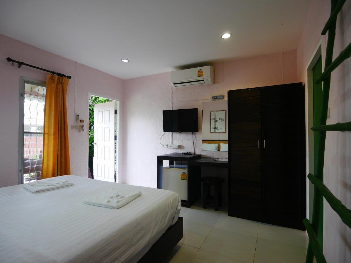 Forest Bungalows & Mama'S Restaurant Chalong Buitenkant foto